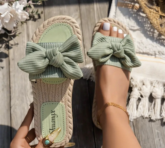 Sommer-Slippers mit Schleife