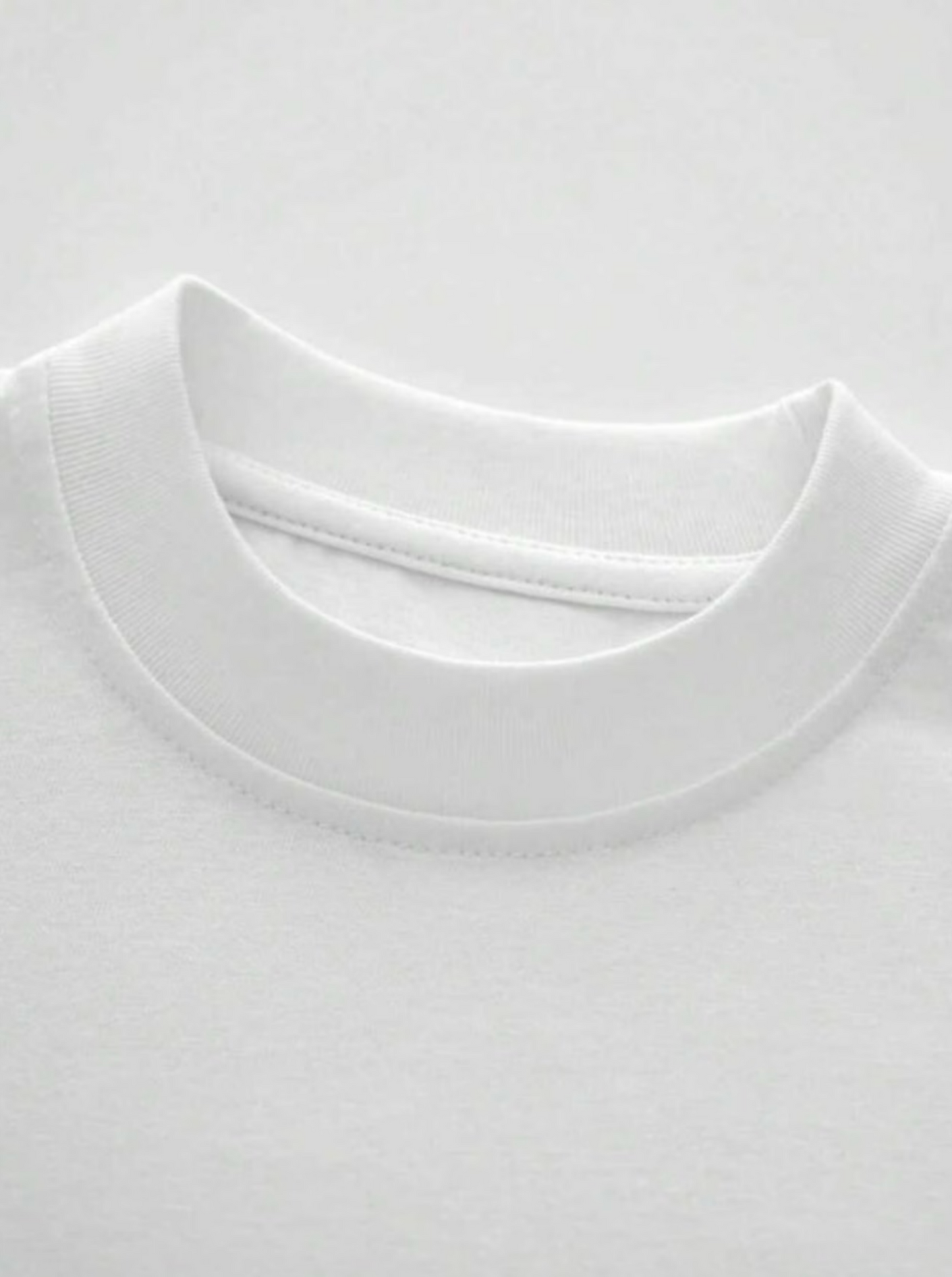 Herren T-Shirt – „All We Need Is Money“