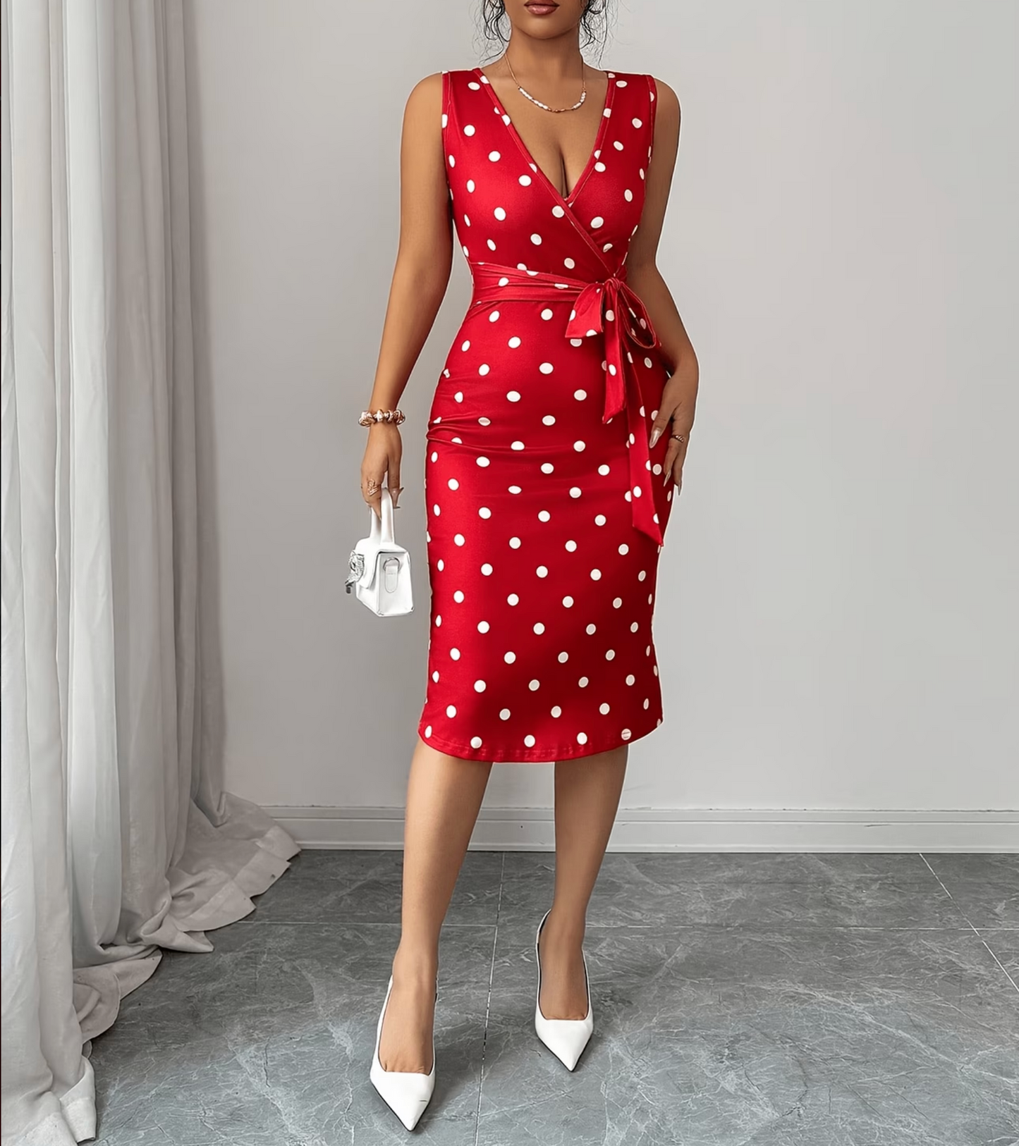 Elegantes Damen Wickelkleid mit Polka Dots